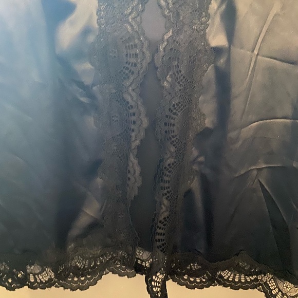 Dita Von Teese Star Lift Robe - Dressing gown - exquisite lace and flattering - Picture 6 of 9